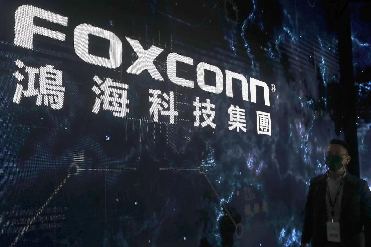 傳鴻海大批陸籍員工返陸 恐打擊印度iPhone工廠